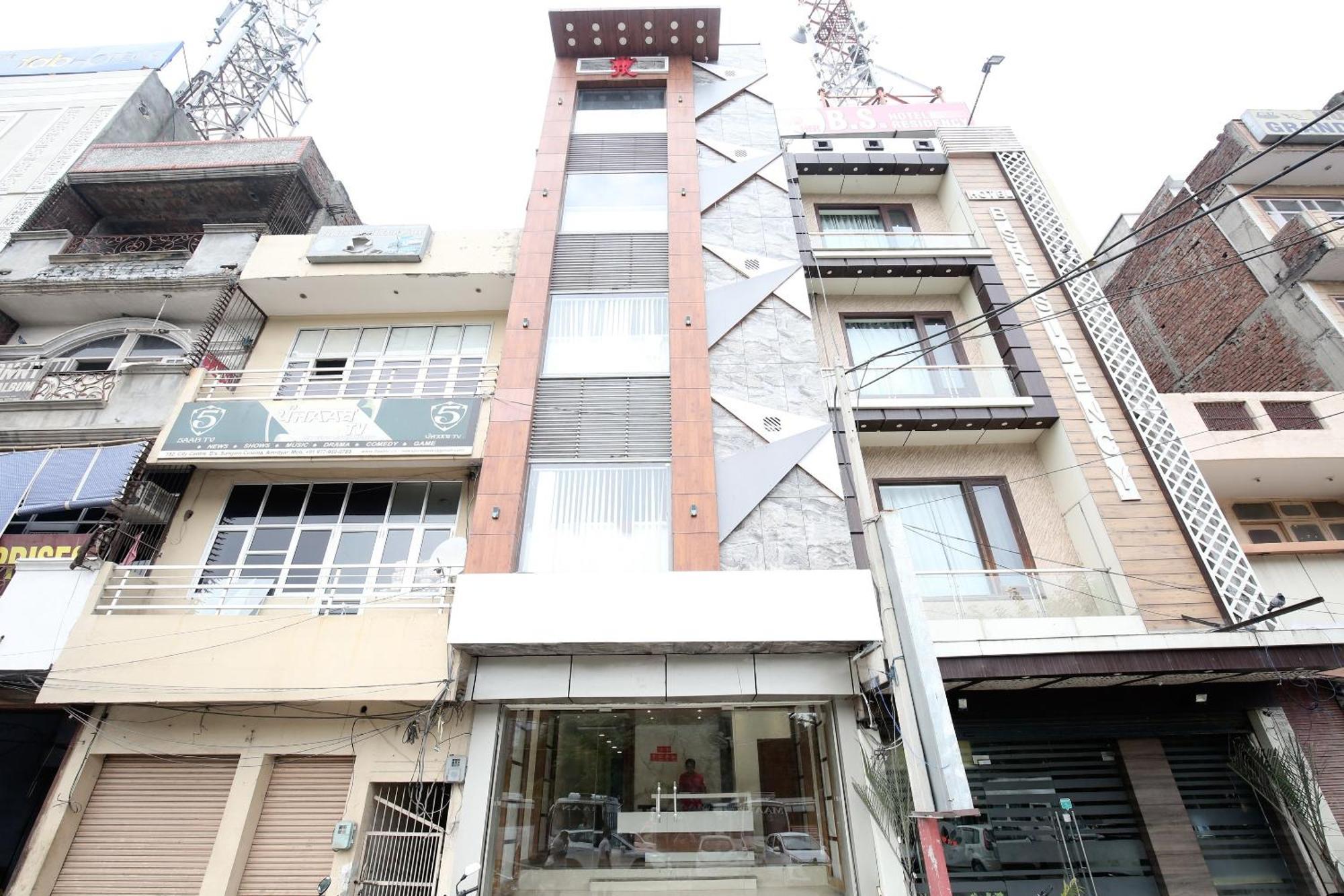 Oyo 17307 Hotel Kings Amritsar Ngoại thất bức ảnh