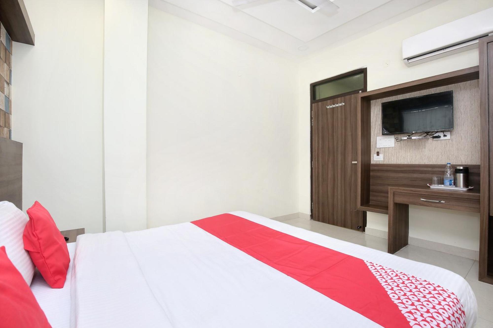 Oyo 17307 Hotel Kings Amritsar Ngoại thất bức ảnh